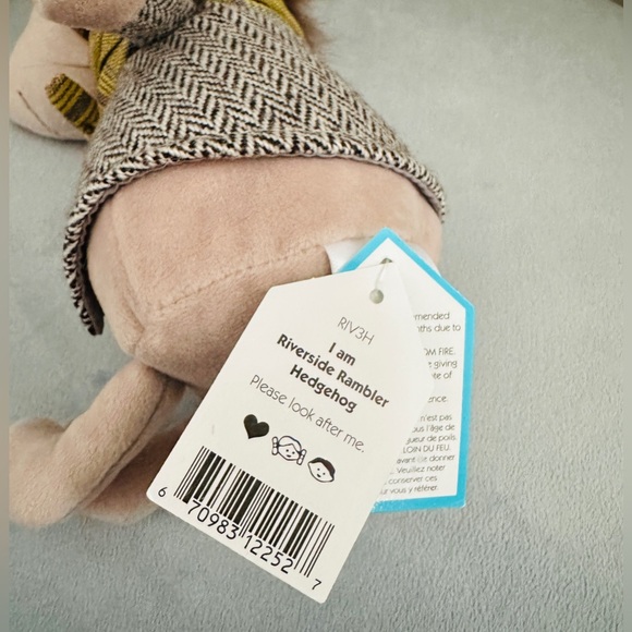 Jellycat Riverside Rambler Hedgehog - Picture 6 of 6